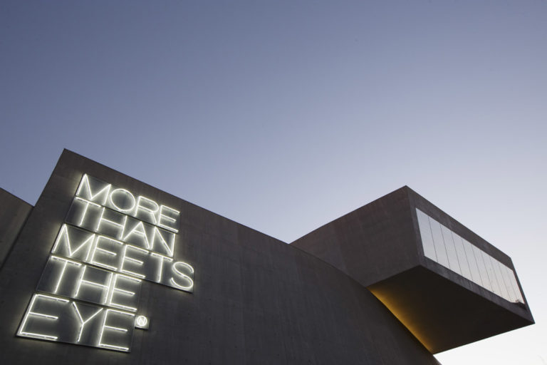 Swatch e il Maxxi insieme. Nel nome dell’arte