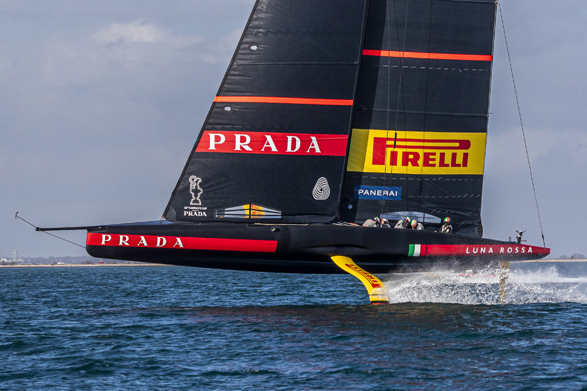 Prada Cup: sulla linea di partenza con Panerai