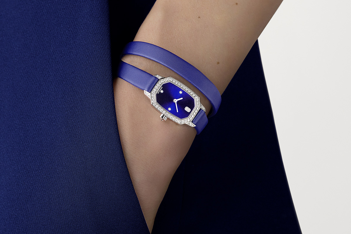 Harry Winston Emerald collection. Effervescente femminilità