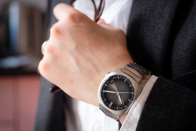 Streamliner Perpetual Calendar, la complicata semplicità di H.Moser&Cie