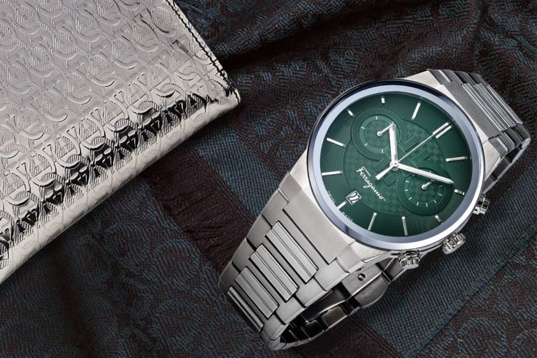 Ferragamo Sapphire Chrono, il Gancino in versione sportiva