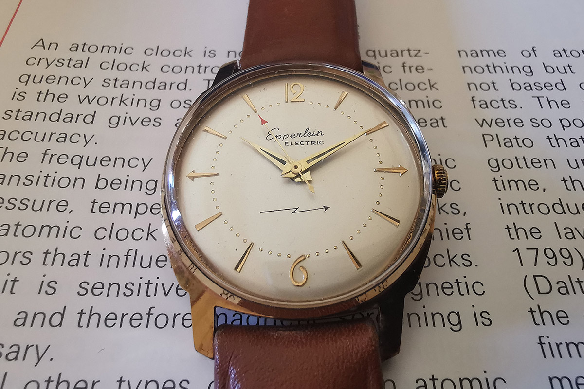 L’orologio elettrico: dal bilanciere al chip #1