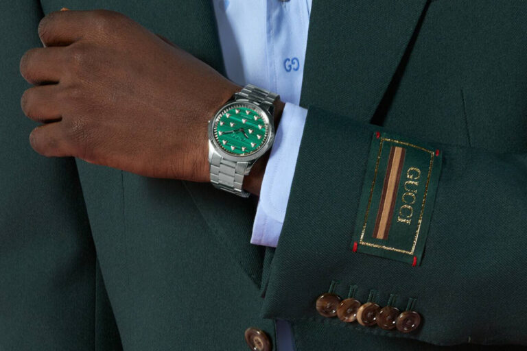 G-Timeless Bee Motiv, le api nell’orologeria di Gucci