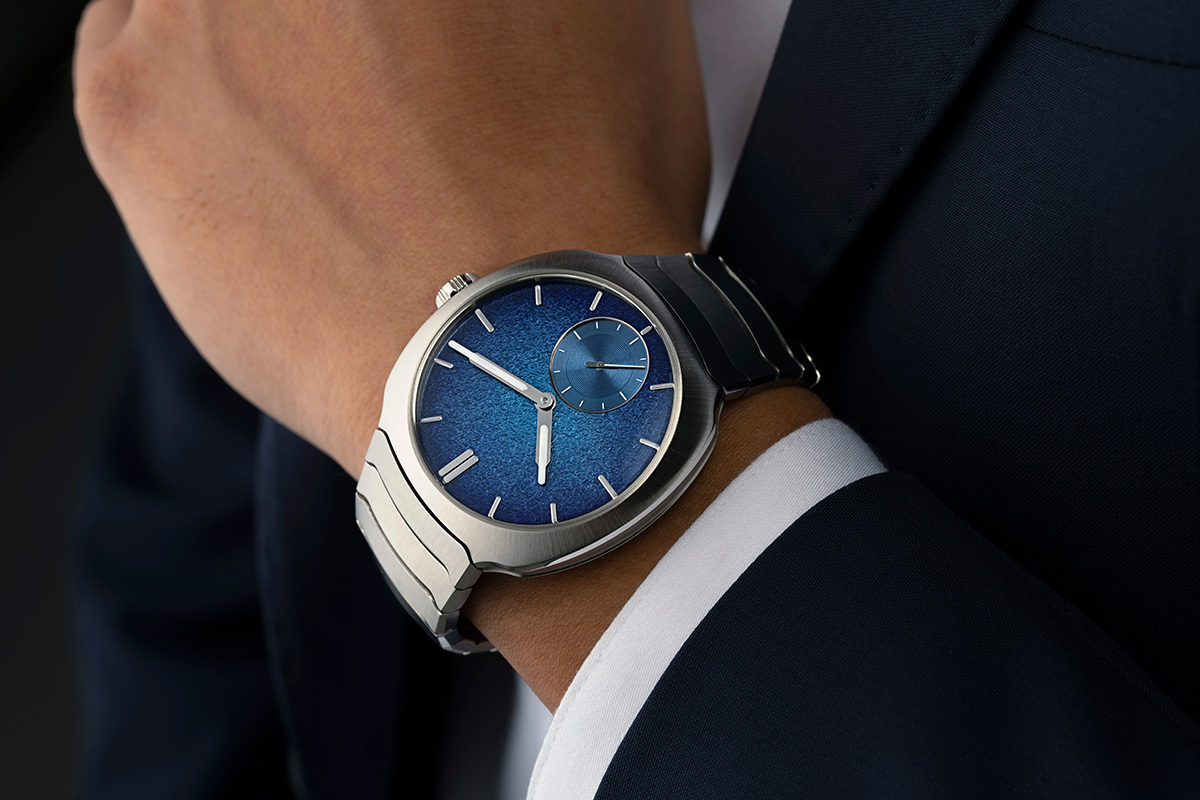 Moser Streamliner Small Seconds Blue Enamel: bellezza e coraggio