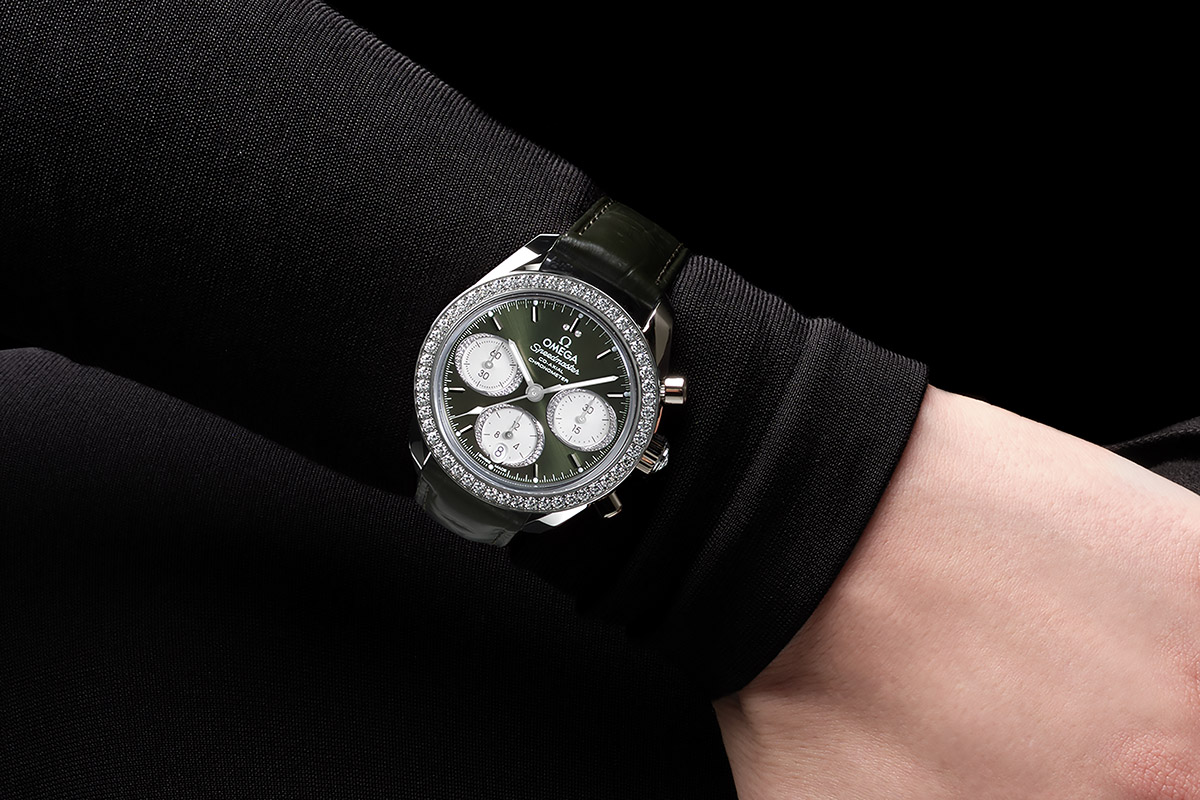 Speedmaster 38, il lato glamorous di Omega