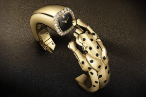 Bangle watch, l’ultima tendenza degli orologi-gioiello
