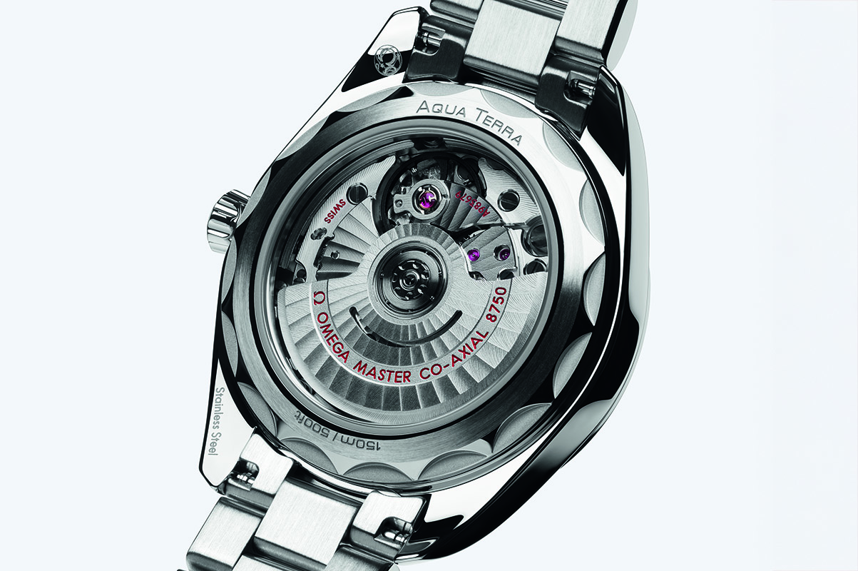 il calibro 8750 visto dal fondello dell'Aqua Terra 30 mm