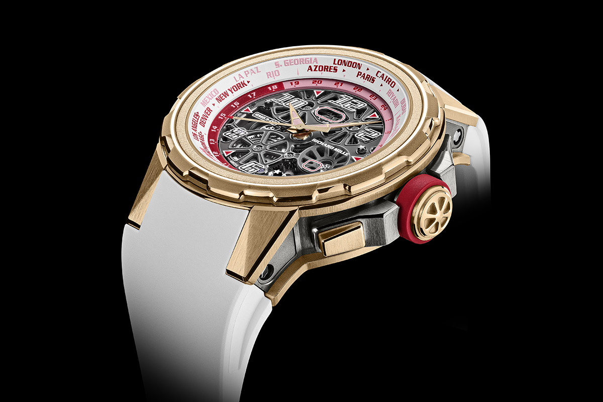 Vista laterale dell'Automatic Worldtimer RM 63-02