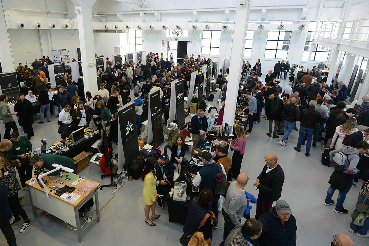 Reportage dal WOI 6: microbrand in mostra al Superstudio – 2