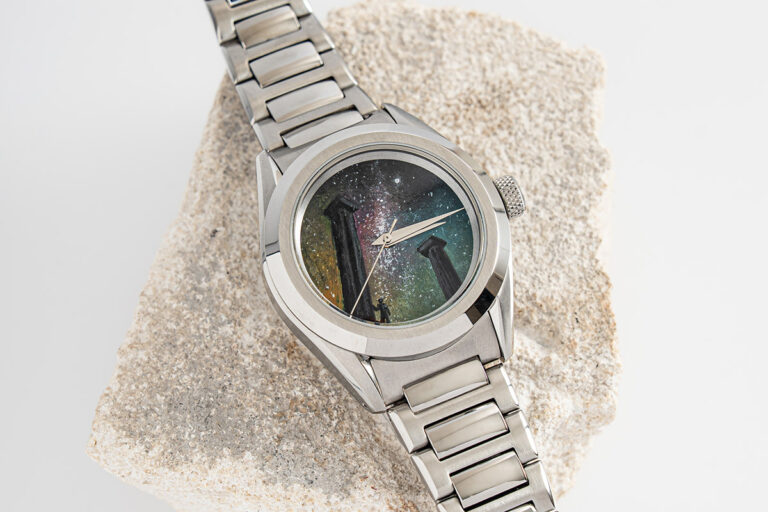 Fontana Orologi: il microbrand che dipinge storie di vita sui quadranti