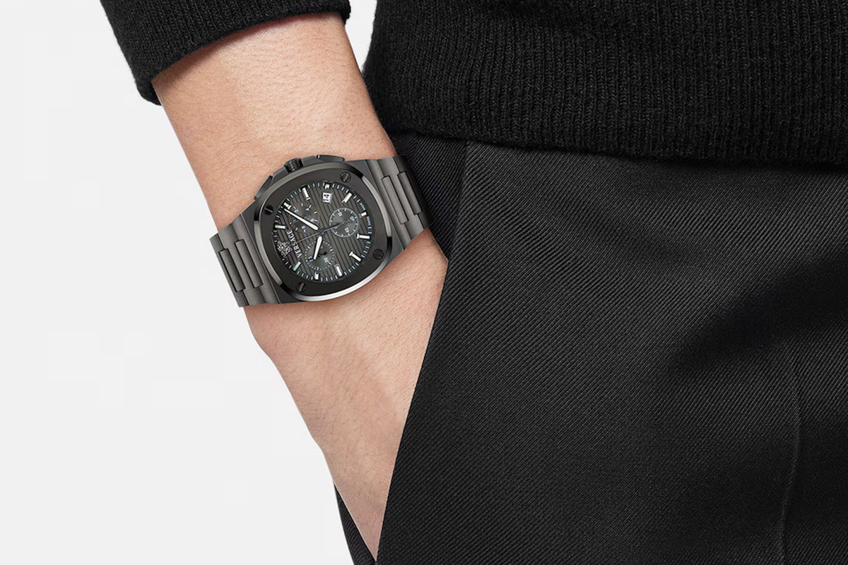 Versace Tolomeo Chrono versione canna di fucile, indossato